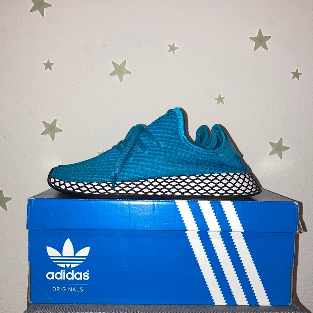 Adidas Deerupt Runner Shoes
